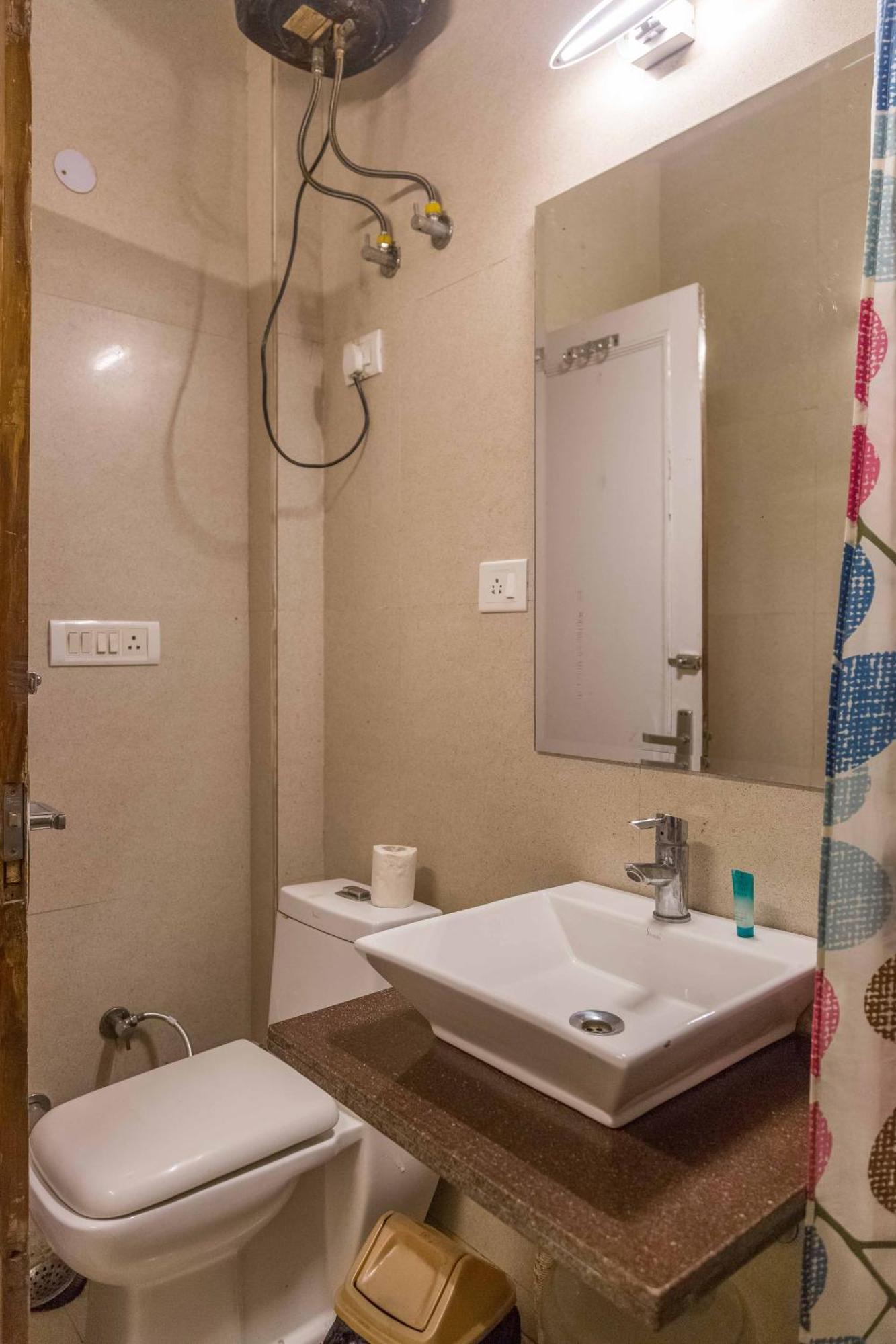 Room In Bb - Hauz Khas 3 Rooms Bnb Nuova Delhi Esterno foto